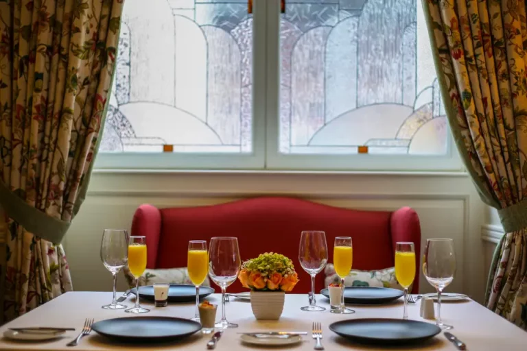 why dine at Casa Gangotena's restaurant why dine at Casa Gangotena's restaurant