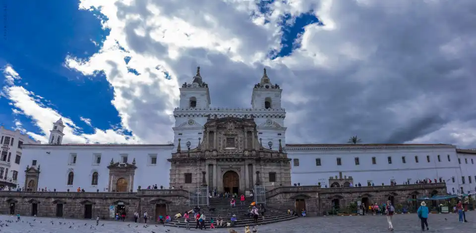 Iglesia y Convento de San Francisco en Quito