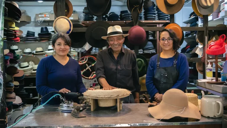Neighborhood Hat Store, Quito Neighborhood Hat Store, Quito