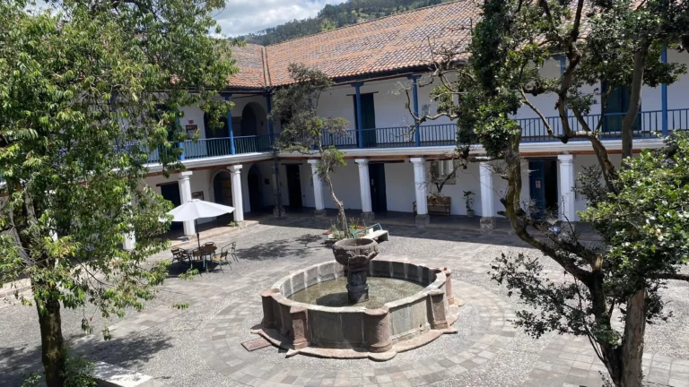 Central Courtyard, Museum Central Courtyard, Museum